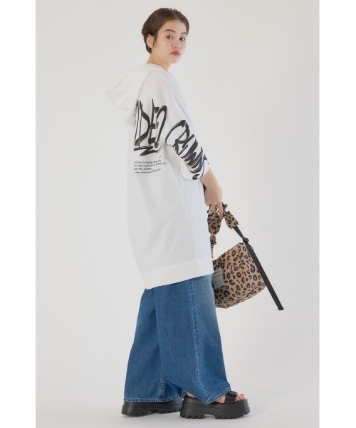 RODEO CROWNS WIDE BOWL(ロデオクラウンズワイドボウル)の「Right shoulder LOGOパーカーワンピース(ワンピース・レディース・ブラック/カーキ/オフホワイト・FREE)」の15枚目の写真