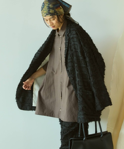 Libra Cue（リブラ キュー）の「フリンジオーバージャケット（テーラードジャケット・レディース・アイボリー/ブラック・FREE）」の14枚目の写真