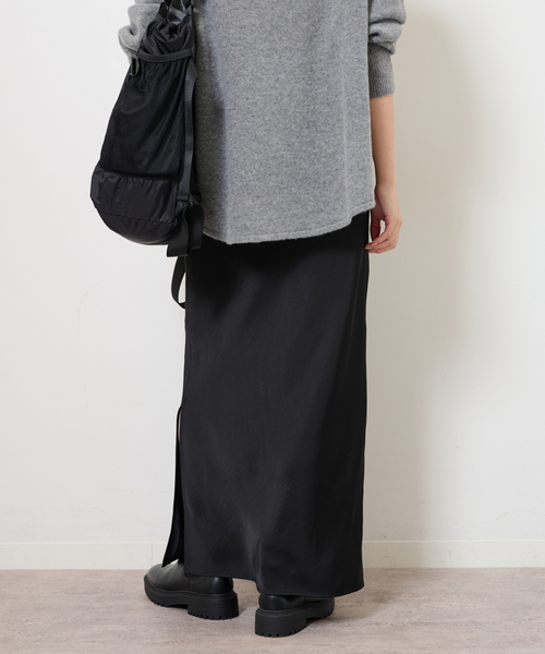 JOURNAL STANDARD relume（ジャーナルスタンダード　レリューム）の「サテンナロースカート（スカート・レディース・ブラウン/ブラック・36/38）」の13枚目の写真