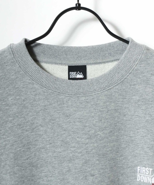 FIRST DOWN（ファーストダウン）の「FIRST DOWN/ファーストダウン LOGO CREW SWEAT/オーバーサイズ ヘビーウェイト 裏毛 ロゴ ワンポイント刺繍 クルーネック スウェット トレーナー/レディース メンズ（スウェット・メンズ・ネイビー/グレー/ブラック・M/L/XL）」の11枚目の写真