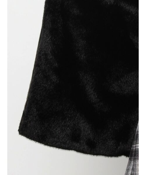 CALNAMUR（カルナムール）の「2WAYリボン＆フェイクファーキルティングコート（その他アウター・レディース・ブラック/ライトブルー/ピンク・FREE）」の9枚目の写真