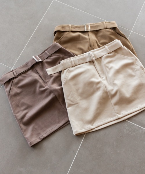 CLETTE(クレット)の「CLETTEオリジナルフェイクスエードミニスカート(スカート・レディース・アイボリー/ベージュ/モカ・LL/4L/3L)」の16枚目の写真