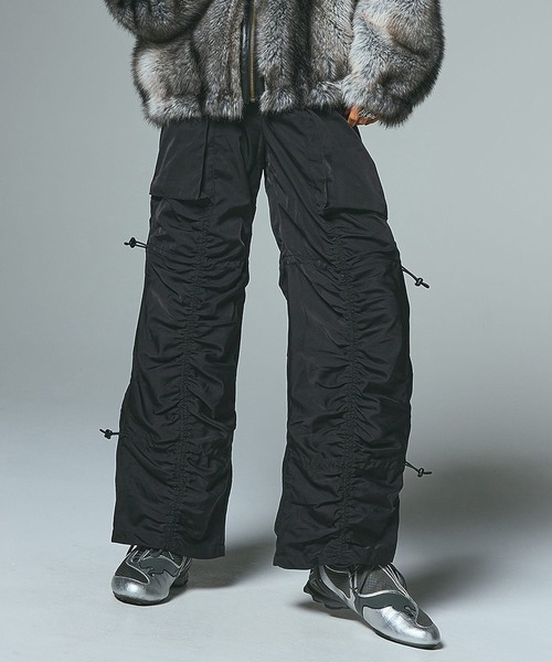 X-girl（エックスガール）の「OVERSIZED POCKET PANTS（その他パンツ・レディース・グレー/ブラック/パープル・S/M）」の2枚目の写真