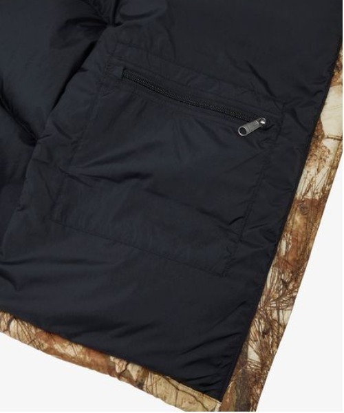 THE NORTH FACE（ザノースフェイス）の「THE NORTH FACE (ザ・ノース・フェイス) Noverty nuptse Vest/ノベルティーヌプシベスト（ダウンベスト・メンズ・ブラック・L/M）」の5枚目の写真