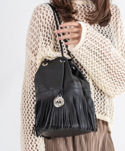 marco masi（マルコマージ）の「【MARCO MASI/マルコマージ】巾着 ショルダーバッグ バケツバッグ フリンジバッグ（ショルダーバッグ・レディース・シルバー/ブラック/アイボリー・FREE）」の21枚目の写真