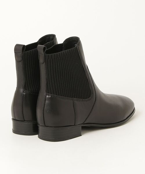 Clarks(クラークス)の「Routee25 Up / ローティー25アップ(ブラックレザー)(ブーツ・レディース・ブラック・UK3/UK3.5/UK4/UK4.5/UK5/UK5.5/UK6)」の2枚目の写真