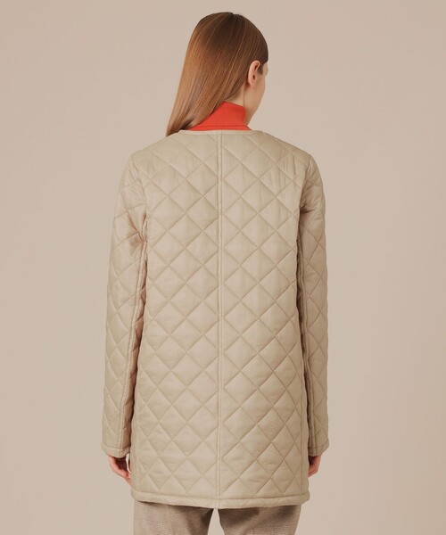 MACKINTOSH LONDON(マッキントッシュ ロンドン)の「【Precious12月号/婦人画報11月号掲載】【TilburyNocollarmiddleティルベリーノーカラーミドル】エアリーキルティングノーカラーコート(ノーカラーコート・レディース・ブラック/ワイン/ベージュ・38/40)」の9枚目の写真