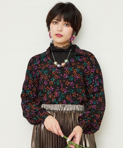 JETSET SOLO PLUS (ジェットセットソロプラス)の「【mademoiselle YEYE】リーフプリント ブラウス(シャツ/ブラウス・レディース・ブラック・36)」の1枚目の写真