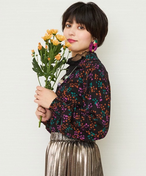 JETSET SOLO PLUS (ジェットセットソロプラス)の「【mademoiselle YEYE】リーフプリント ブラウス(シャツ/ブラウス・レディース・ブラック・36)」の4枚目の写真