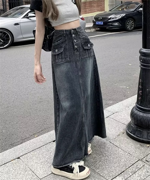 FREE STYLISTS(フリー スタイリスト)の「ハイウエスト裾フリンジロングデニムスカート(デニムスカート・レディース・ライトブラック/インディゴブルー・M/L/XS/XXL/XL/S)」の7枚目の写真