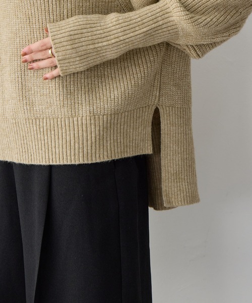 anyfee（エニフィー）の「【anyfee/大きいサイズ】ハーフジップニットプルオーバー（ニット/セーター・レディース・チャコール/ベージュ・LL/3L/4L/5L）」の11枚目の写真