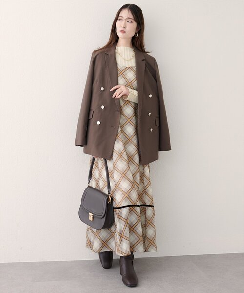 natural couture（ナチュラルクチュール）の「ベロア切り替えキャミワンピース（ワンピース・レディース・ブラウン/ブラウン系その他・FREE）」の5枚目の写真