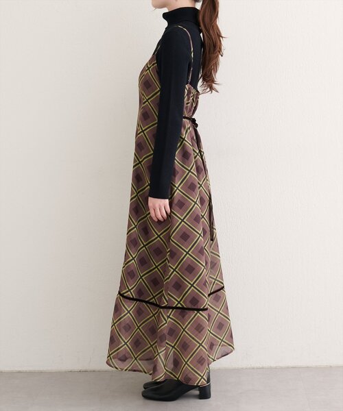 natural couture（ナチュラルクチュール）の「ベロア切り替えキャミワンピース（ワンピース・レディース・ブラウン/ブラウン系その他・FREE）」の18枚目の写真