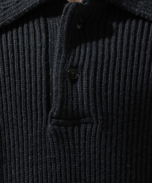 niko and...(ニコアンド)の「両畦ニットポロプルオーバー(ニット/セーター・メンズ・レッド/グレー/ネイビー・MEDIUM/LARGE)」の14枚目の写真