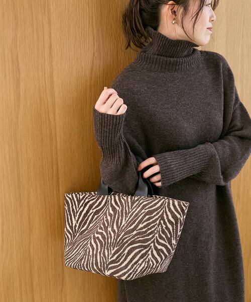 le.coeur blanc（ルクールブラン）の「ポーチ付きジャガードトート（トートバッグ・レディース・ブラック系その他/ブラウン系その他2・FREE）」の12枚目の写真