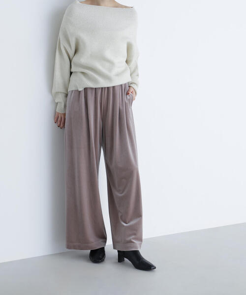 NATURAL BEAUTY BASIC(ナチュラルビューティーベーシック)の「◇ベロアイージーパンツ(その他パンツ・レディース・ブラック/グレイッシュベージュ・MEDIUM/P/S)」の13枚目の写真