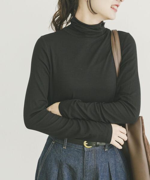 ITEMS URBANRESEARCH（アイテムズ アーバンリサーチ）の「リブタートルネックカットソー（Tシャツ/カットソー・レディース・ホワイト/マスタード/ブラック・FREE）」の6枚目の写真