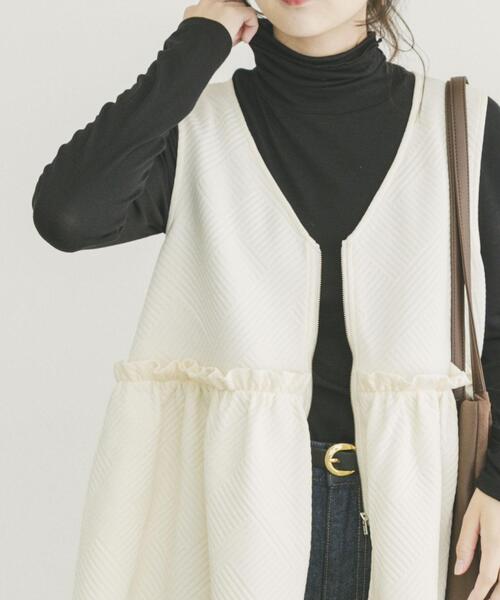 ITEMS URBANRESEARCH（アイテムズ アーバンリサーチ）の「リブタートルネックカットソー（Tシャツ/カットソー・レディース・ホワイト/マスタード/ブラック・FREE）」の7枚目の写真