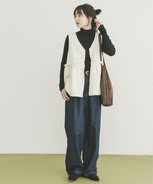 ITEMS URBANRESEARCH（アイテムズ アーバンリサーチ）の「リブタートルネックカットソー（Tシャツ/カットソー・レディース・ホワイト/マスタード/ブラック・FREE）」の8枚目の写真