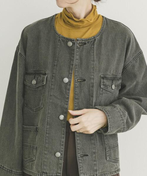 ITEMS URBANRESEARCH（アイテムズ アーバンリサーチ）の「リブタートルネックカットソー（Tシャツ/カットソー・レディース・ホワイト/マスタード/ブラック・FREE）」の14枚目の写真