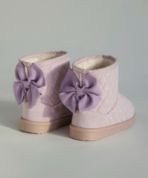 BRANSHES（ブランシェス）の「キルトリボンブーツ（ブーツ・キッズ・ラベンダー/アイボリー・18.0cm/19.0cm/17.0cm/16.0cm/15.0cm）」の2枚目の写真