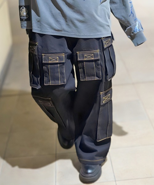 GALFY（ガルフィー）の「GA×GALFY-安定の別注デニムカーゴパンツ（カーゴパンツ・メンズ・ブラウン/インディゴブルー/ブラック・XL/L）」の2枚目の写真
