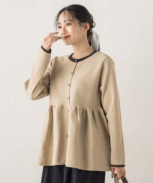 Droite lautreamont(ドロワットロートレアモン)の「ペプラムカーディガンニット≪手洗い可能≫(ニット/セーター・レディース・ライトグレー/ベージュ/ネイビー・M)」の2枚目の写真