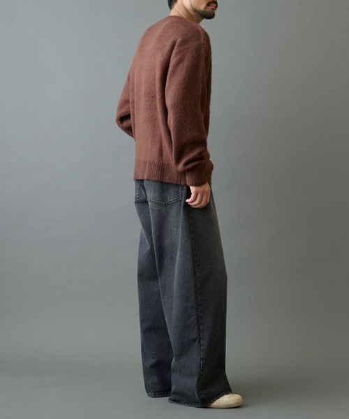 COLONY 2139（コロニートゥーワンスリーナイン）の「モヘアライクハンドライティングニット（ニット/セーター・メンズ・ブラウン/ブラック/グレー・LARGE/MEDIUM）」の18枚目の写真