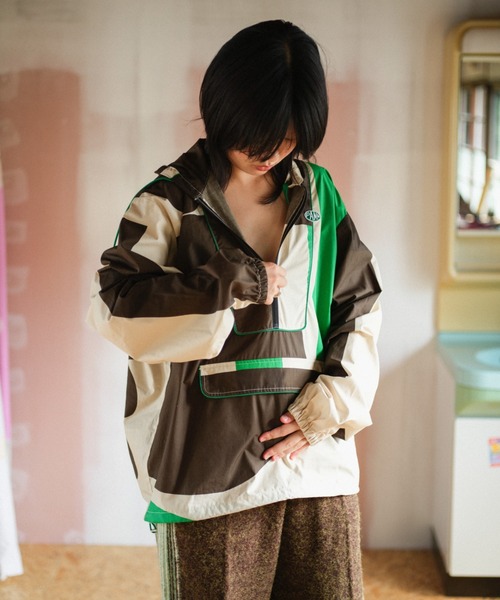 PAMM(パム)の「寛大なインテリア anorak parka(パーカー・レディース・アイボリー・FREE)」の2枚目の写真