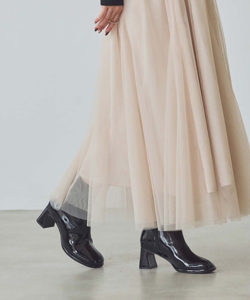 Gready Brilliant（グレディブリリアン）の「エナメルショートブーツ（ブーツ・レディース・ブラック・36/37/38）」の4枚目の写真