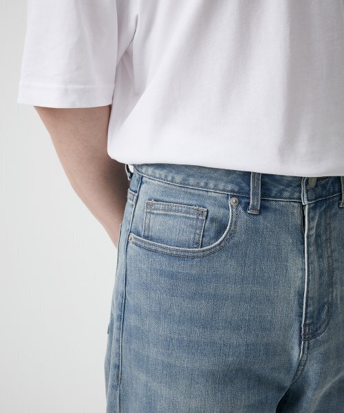 MUSINSA STANDARD（ムシンサスタンダード）の「KIPAS レギュラーフィットデニムパンツ [ライトインディゴ]（デニムパンツ・メンズ・その他・27/28/29/40/38/42/36/30/31/26/33）」の4枚目の写真