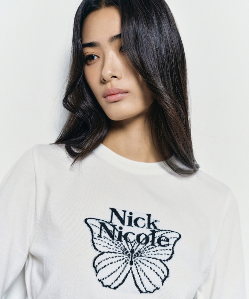 NICK&NICOLE(ニックアンドニコール)の「MINI BUTTERFLY SIGNATURE SLEEVE KNIT_IVORY BLACK(ニット/セーター・レディース・その他・FREE)」の3枚目の写真