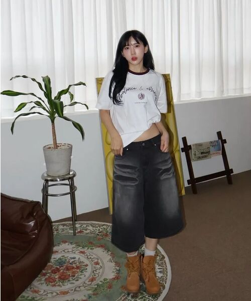 Verdnt（バーダント）の「スプレードミンゴウォッシングデニムショートパンツ[グレー]（その他パンツ・レディース・グレー・SMALL/MEDIUM/LARGE/X-LARGE）」の11枚目の写真