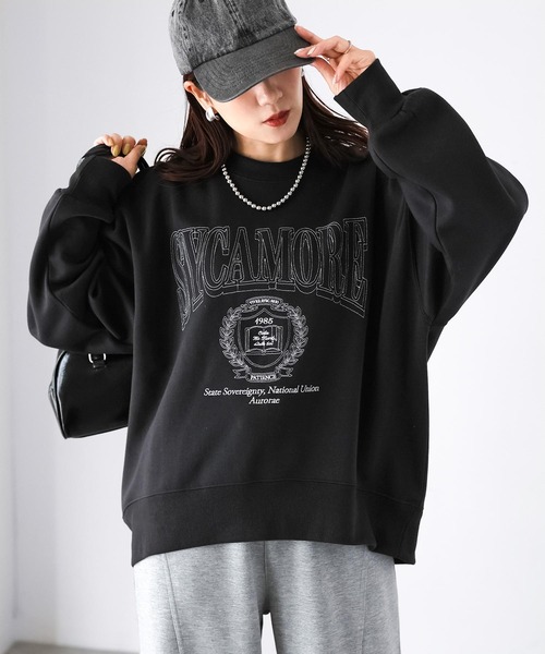 Riberry(リベリー)の「カレッジロゴ刺繍裏起毛スウェット(スウェット・レディース・ダークブラウン/チャコールグレー/オートミール・FREE)」の2枚目の写真