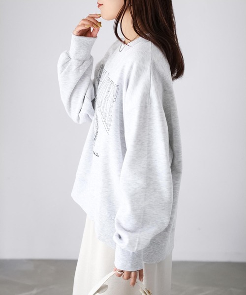 Riberry(リベリー)の「カレッジロゴ刺繍裏起毛スウェット(スウェット・レディース・ダークブラウン/チャコールグレー/オートミール・FREE)」の7枚目の写真