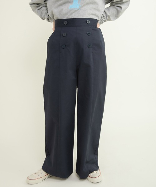 CHILD WOMAN(チャイルドウーマン)の「ツイル 後ろレースアップセーラーパンツ(その他パンツ・レディース・ベージュ/ネイビー・36/38)」の1枚目の写真