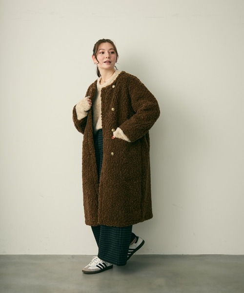 Lunea（ルネア）の「ダブルボタンロングボアコート（その他アウター・レディース・ベージュ/ブラック/ブラウン・FREE）」の8枚目の写真