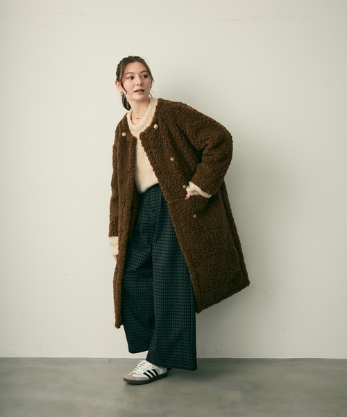 Lunea（ルネア）の「ダブルボタンロングボアコート（その他アウター・レディース・ベージュ/ブラック/ブラウン・FREE）」の9枚目の写真