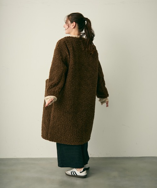 Lunea（ルネア）の「ダブルボタンロングボアコート（その他アウター・レディース・ベージュ/ブラック/ブラウン・FREE）」の10枚目の写真