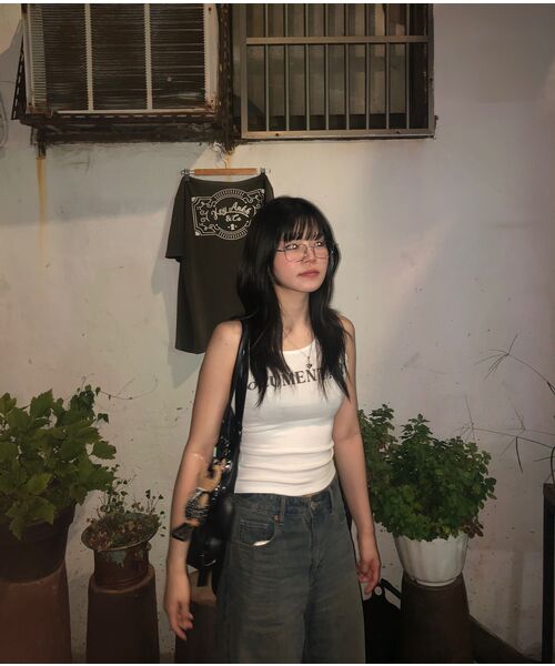 LADY VOLUME(レディーボリューム)の「ドキュメンタリー スリーブレス (ホワイト)(Tシャツ/カットソー・レディース・その他・MEDIUM/SMALL)」の6枚目の写真