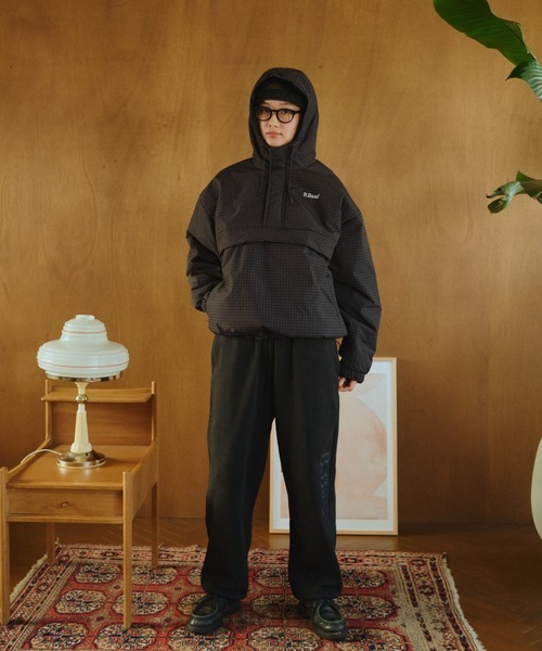 パデッドナイロンテックアノラック（ナイロンジャケット）｜BROKEN