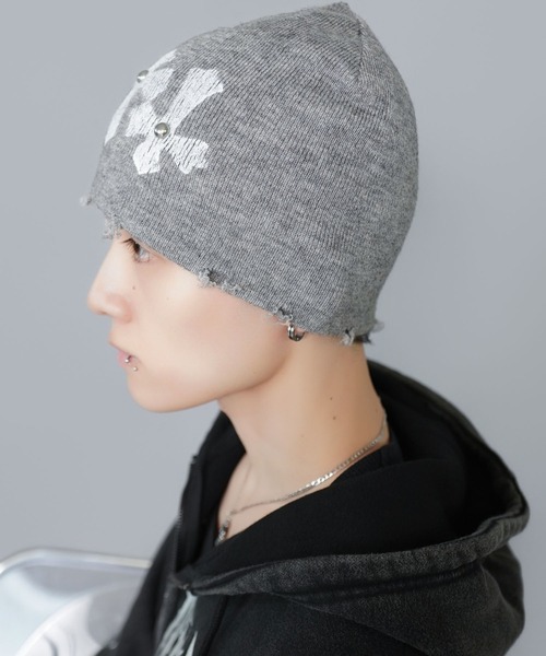 SPINNS（スピンズ）の「シングルニットビーニー/クロススタッズ/ダメージ加工/ユニセックス（ニットキャップ/ビーニー・メンズ・ホワイト/ブラック/グレー・ONESIZE）」の7枚目の写真