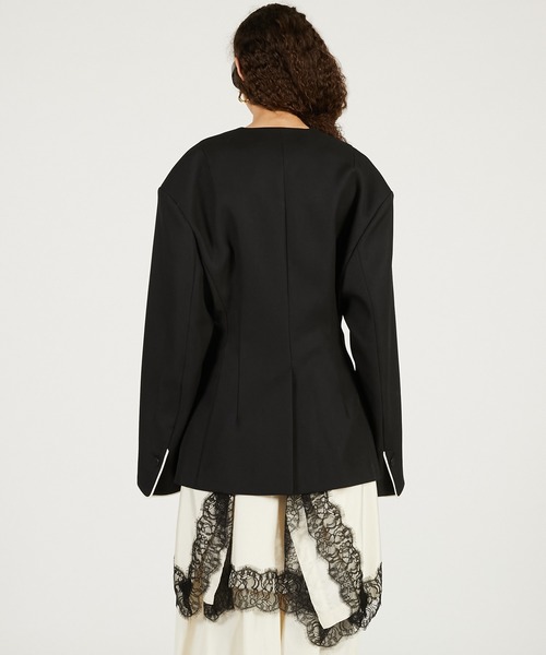 PRANK PROJECT（プランクプロジェクト）の「【2026Spring Pre-Order】ラウンドショルダーノーカラージャケット / Round Shoulder No-Collar Jacket（ノーカラージャケット・レディース・ブラック/ベージュ・FREE）」の9枚目の写真