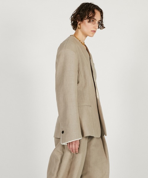 PRANK PROJECT（プランクプロジェクト）の「【2026Spring Pre-Order】ラウンドショルダーノーカラージャケット / Round Shoulder No-Collar Jacket（ノーカラージャケット・レディース・ブラック/ベージュ・FREE）」の16枚目の写真