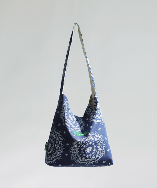 GREEN STUFF(グリーンスタッフ)の「seem full bag 62 - paisley navy(エコバッグ/サブバッグ・レディース・その他・FREE)」の7枚目の写真