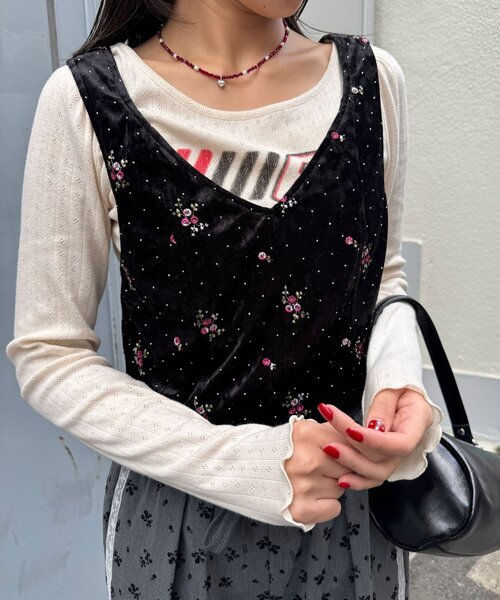 CIAOPANIC（チャオパニック）の「ラインストーンフラワー刺繡ビスチェ（キャミソール・レディース・パープル/アイボリー/ブラック・ONE SIZE）」の10枚目の写真