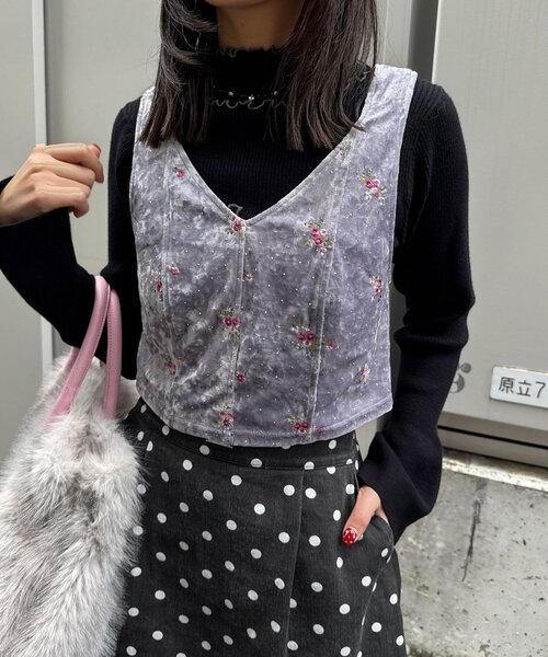 CIAOPANIC（チャオパニック）の「ラインストーンフラワー刺繡ビスチェ（キャミソール・レディース・パープル/アイボリー/ブラック・ONE SIZE）」の20枚目の写真