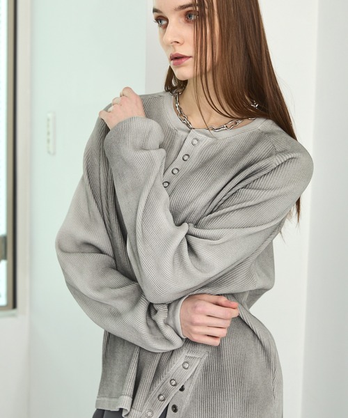 Spielio(シュピーリオ)の「【Spielio】Henley neck thermal cutsew / ヘンリーネックサーマルカットソー(Tシャツ/カットソー・メンズ・ブラック/グレー・L/M/S)」の12枚目の写真