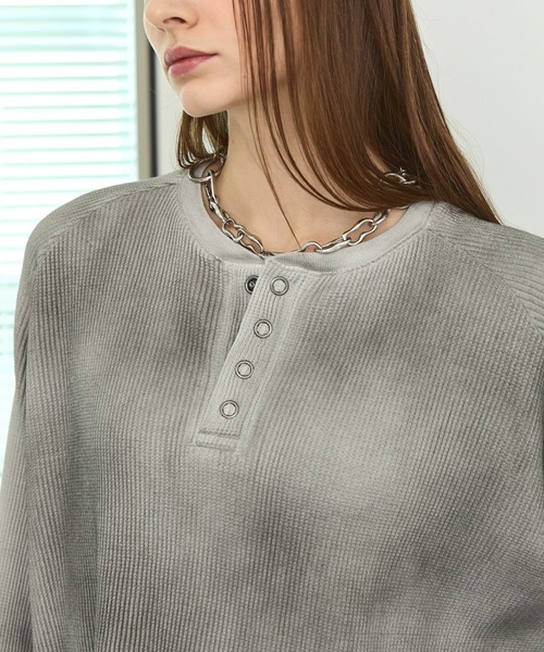 Spielio(シュピーリオ)の「【Spielio】Henley neck thermal cutsew / ヘンリーネックサーマルカットソー(Tシャツ/カットソー・メンズ・ブラック/グレー・L/M/S)」の14枚目の写真