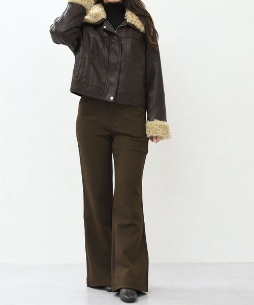 MISCH MASCH(ミッシュマッシュ)の「一部店舗限定 【美脚】ハイウエスト・ストレッチフレアパンツ(その他パンツ・レディース・ブラック/ブラウン・S/M)」の7枚目の写真